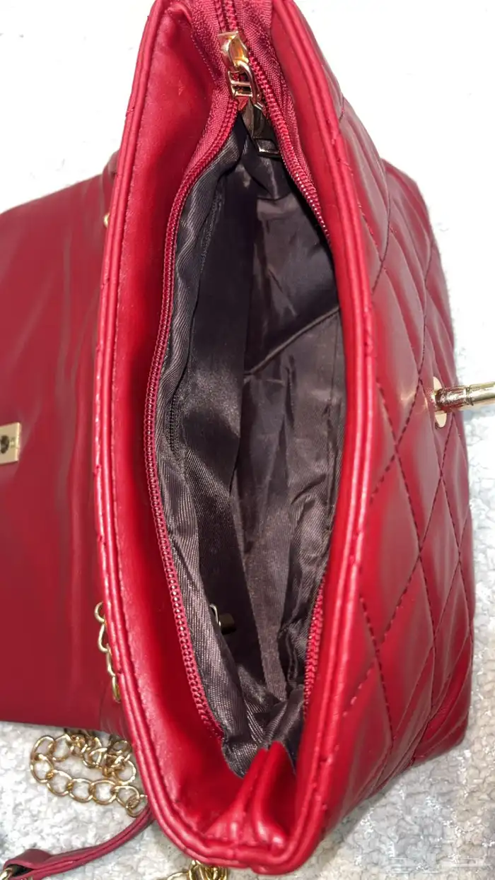 شنطه حمراء 5