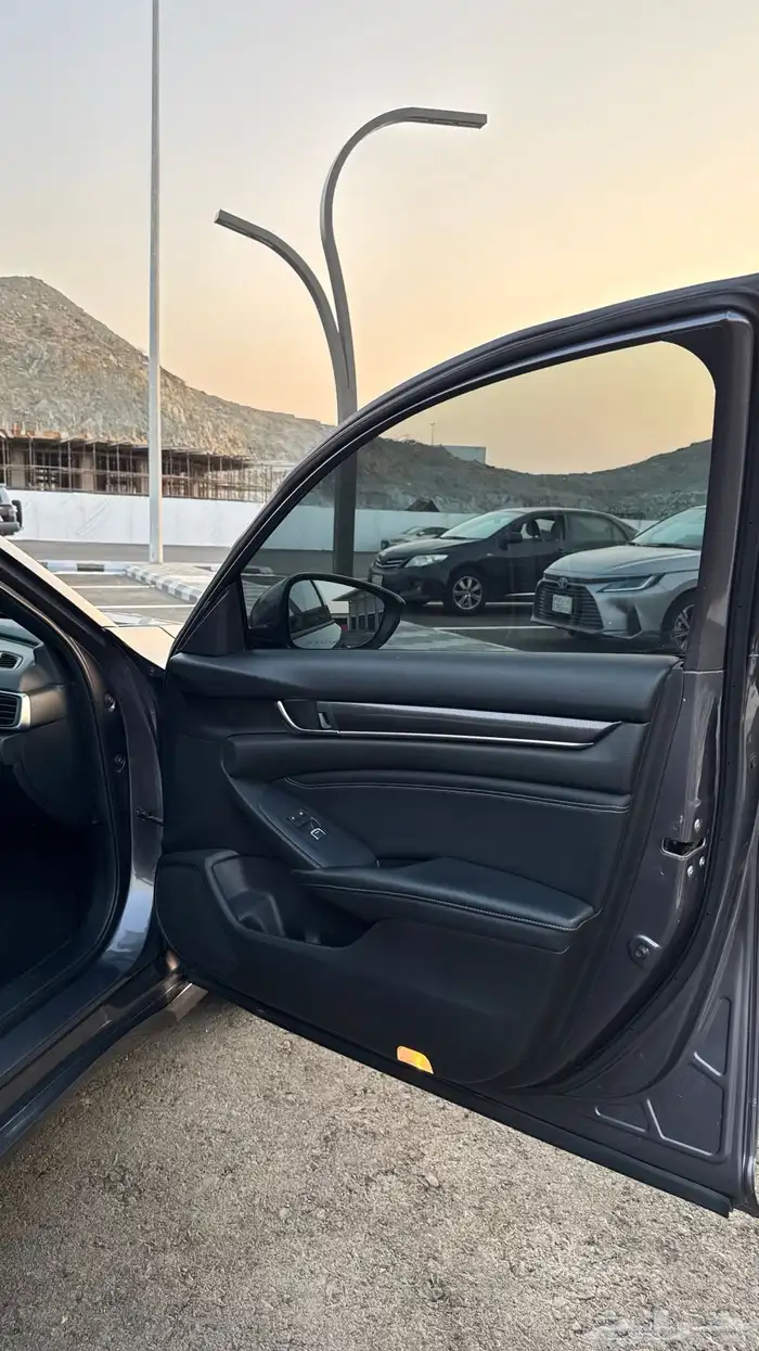 هوندا اكورد 2018 سبورت 21