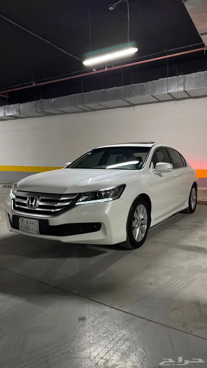 هوندا أكورد سبيشل 2016 بحاله الوكاله 17