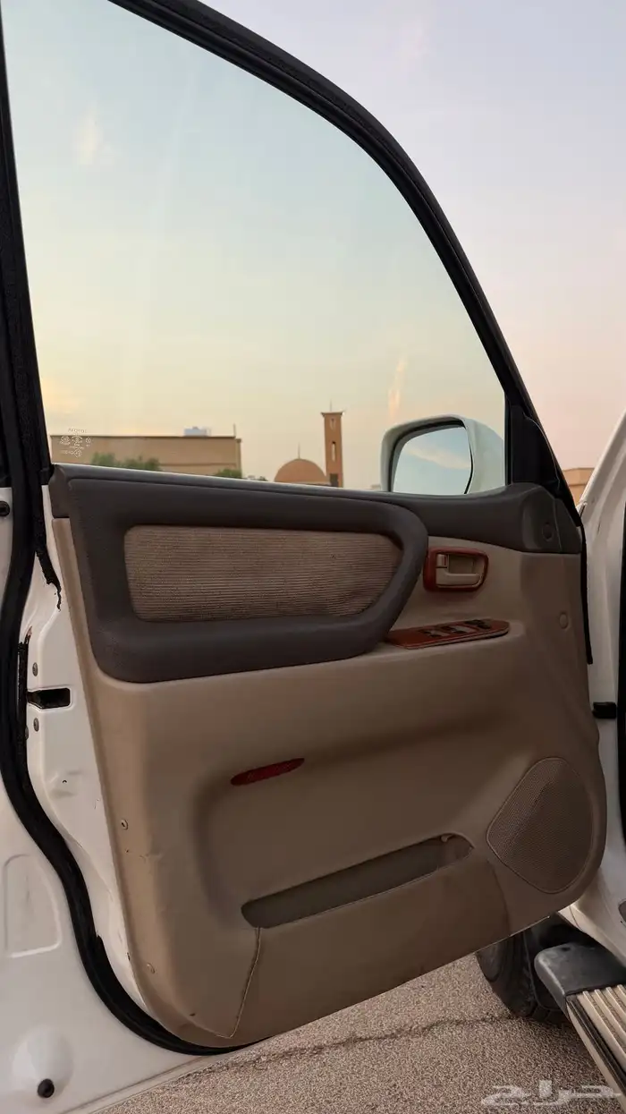 لاندكروزر جي اكس ار 9