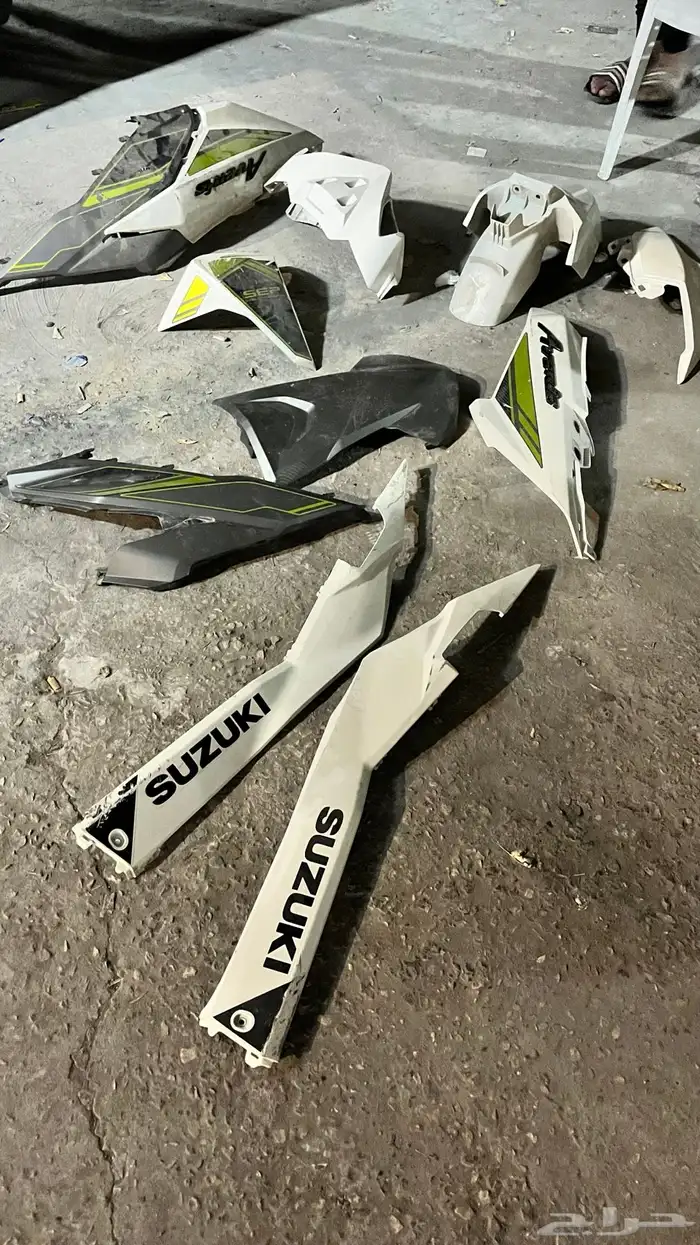 للبيع فيابر Avenis 0