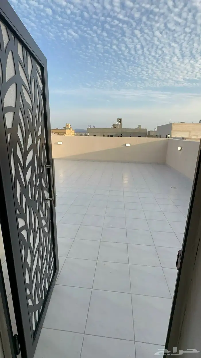 فيلا نظام شقق حي الصفوة مساحة 450م 27