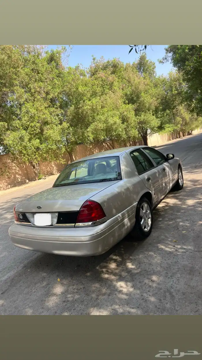فورد - كراون فتوريا 3