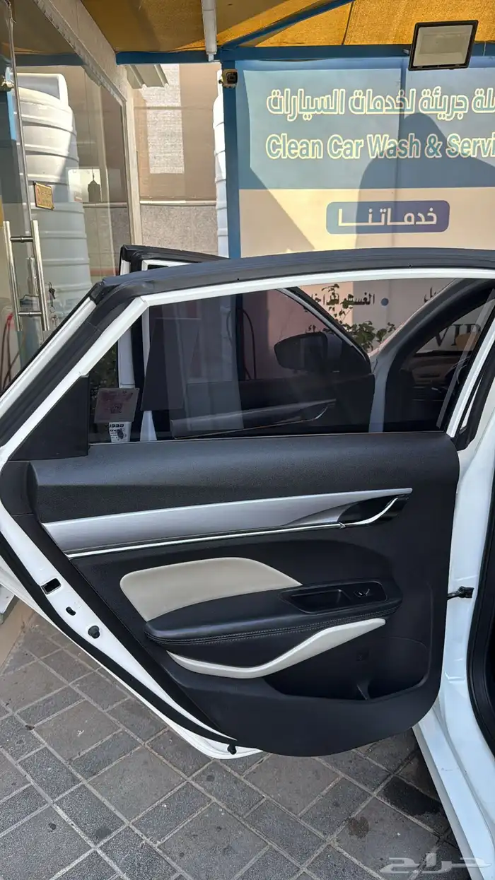 جيلي بنراي 2020 فل كامل 9