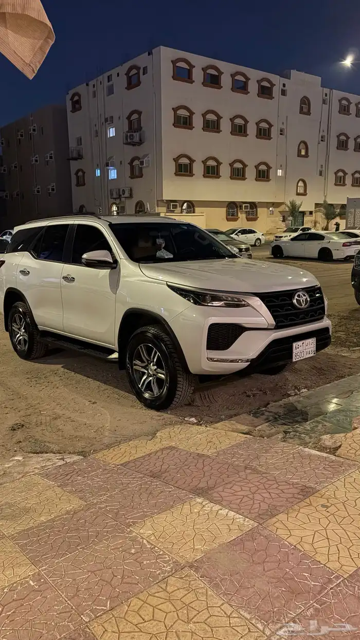 فورشنر شبة جديد ممشى قليل جدا  ديزل منوه للمستخدم 0