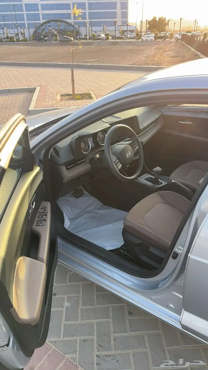 اكسنت وكالة نظيفة جدا 7