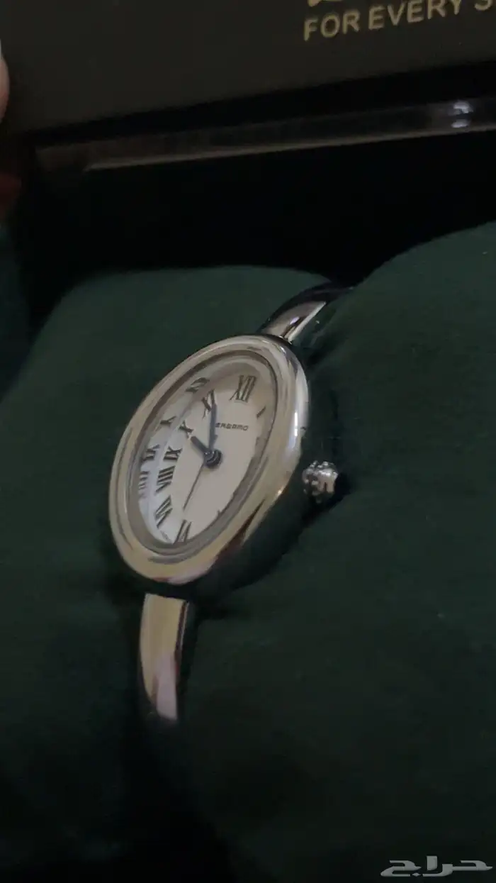 ساعه للبيع ب100 ريال 1