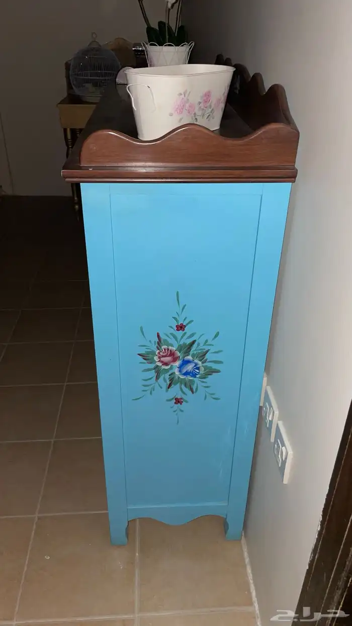 دولاب قهوة 1