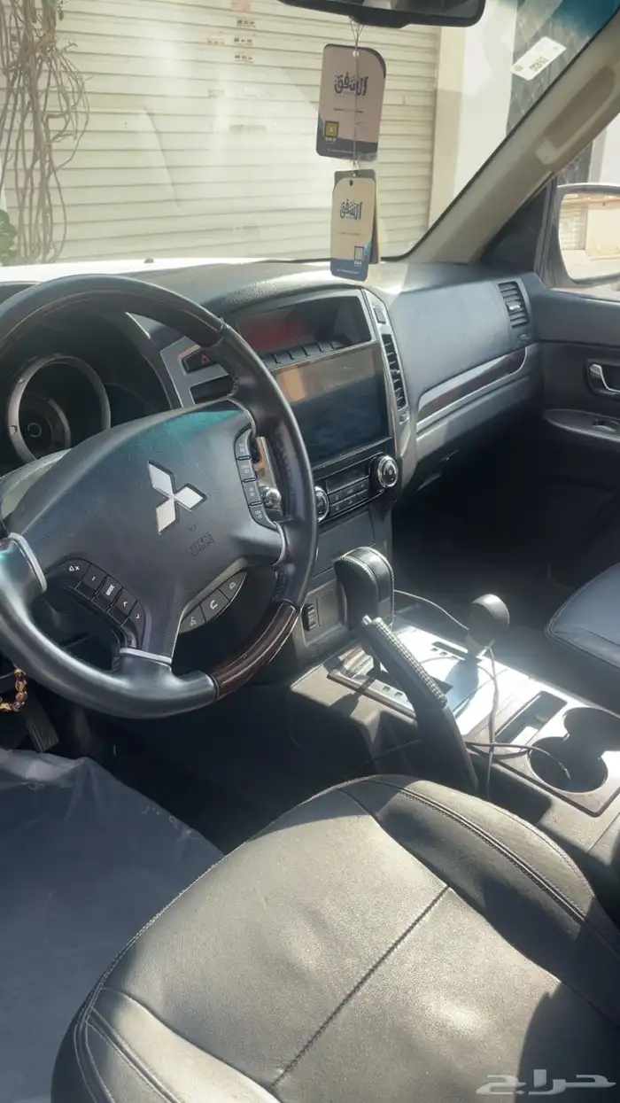 جيب باجيرو 2018 نظيف الحد 70لايكلمني الا الصامل رجاء 5