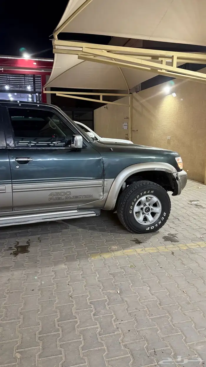 للبيع جيب سوبر سفاري مديل 1998 0