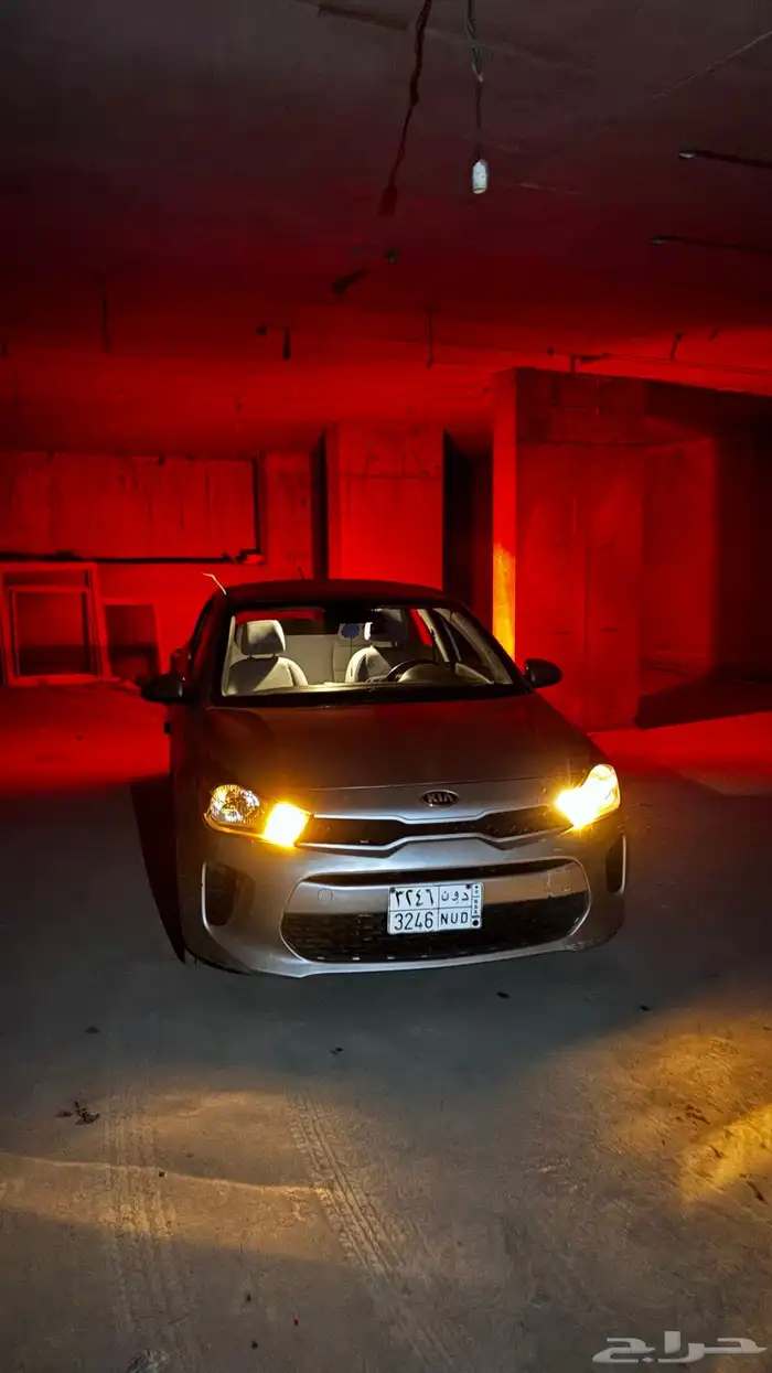 مصور الجلسه النص ساعه ب 50 و الساعه ب 90 0