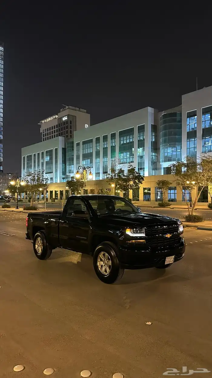 سلفرادو 2017 اسود 0