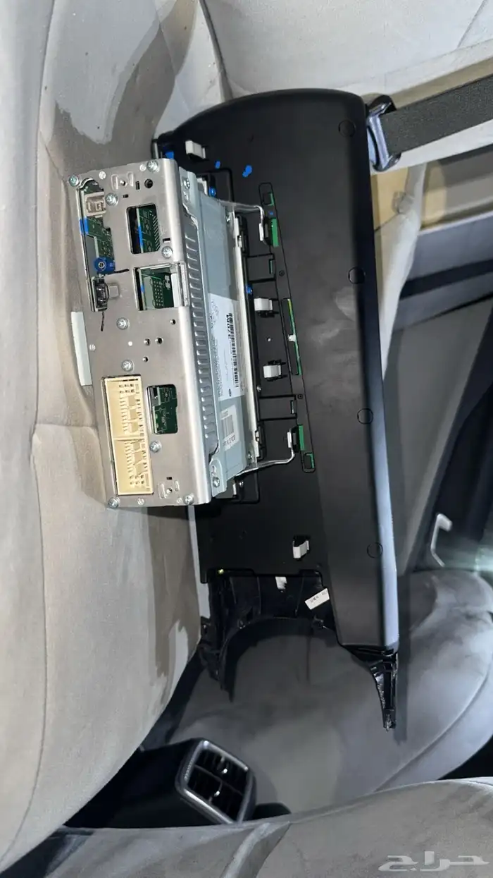 شاشة كيا k5 1