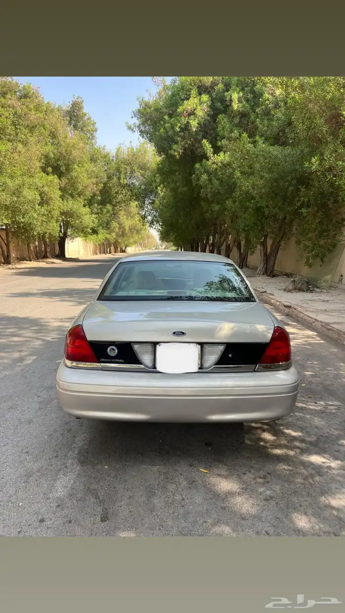 فورد - كراون فتوريا 4