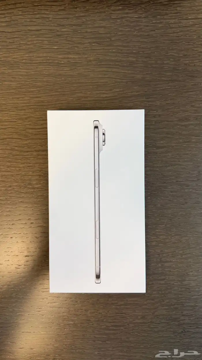 ايفون اير ابيض حجم 256 جيجا ( نظيف جدا  شبه جديد ) 0