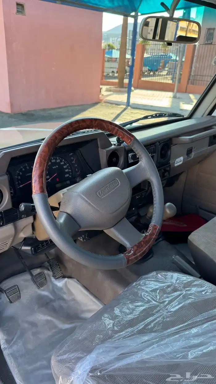 للبيع شاص مخزن 60