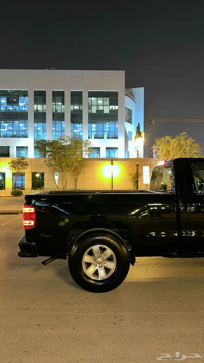 سلفرادو 2017 اسود 4