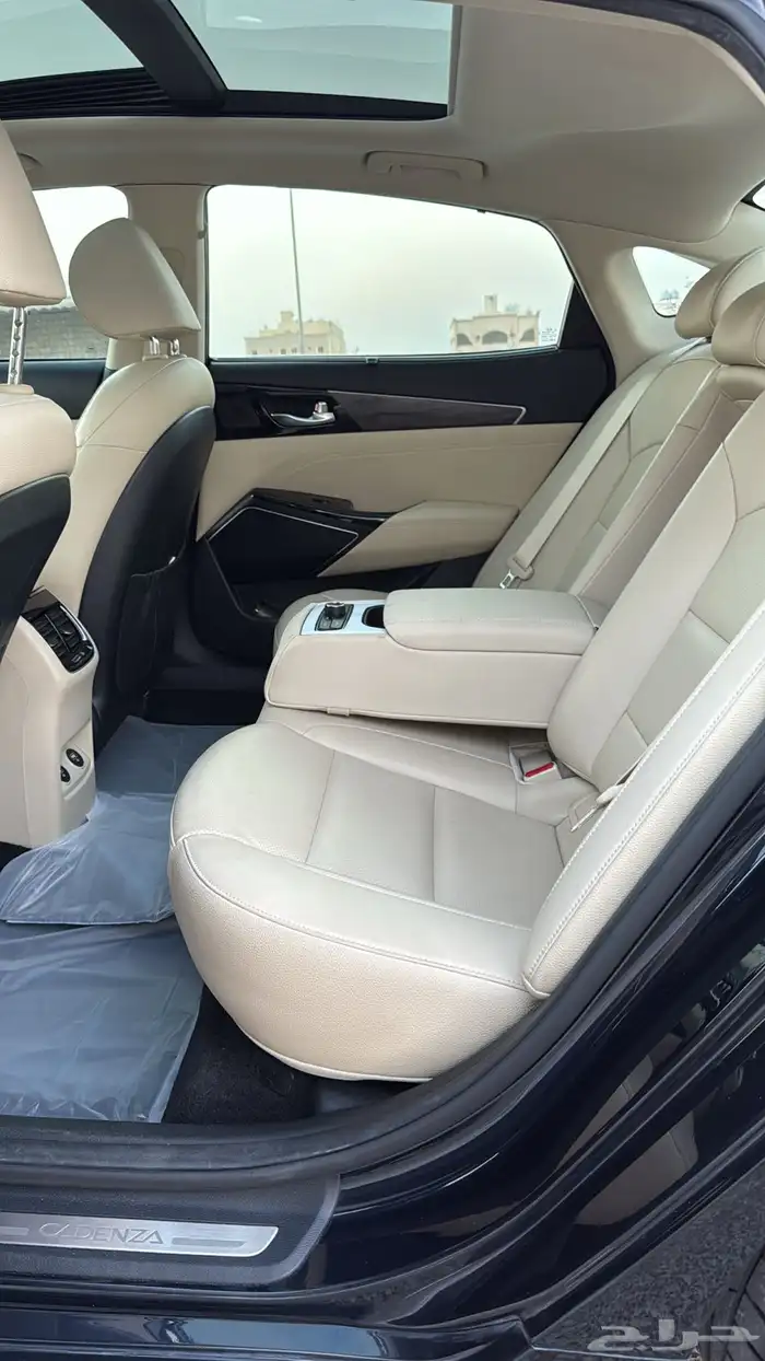 كيا كادينزا فل كامل 2020 17