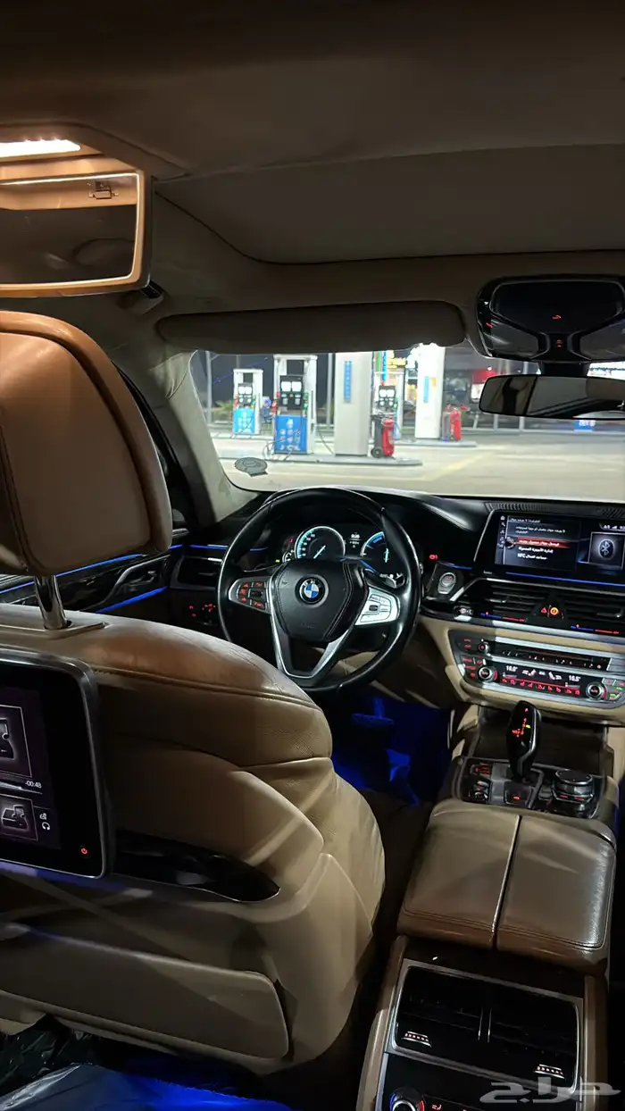 بي ام دبليو 740 اكبر حجم فل مواصفات 13