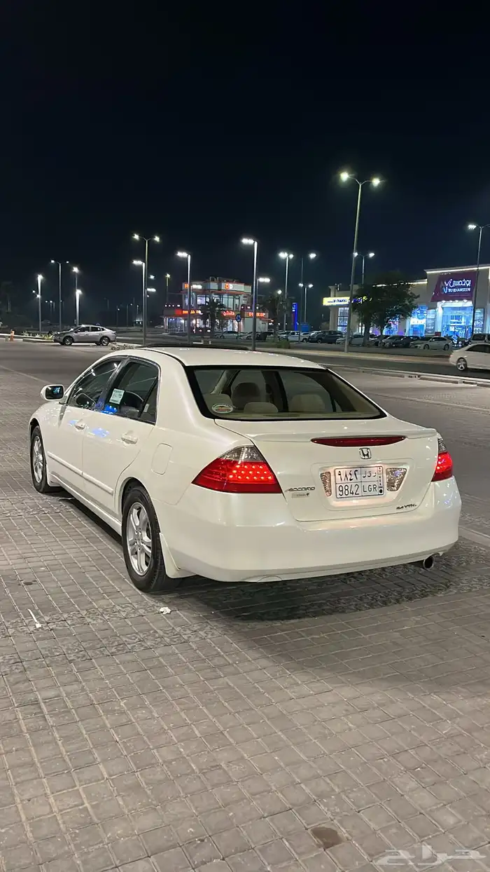 هوندا اكورد2006 1