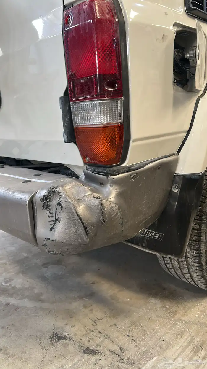 مركز موكب ل صيانه السيارت رش سمكره توضيب مكاين 2