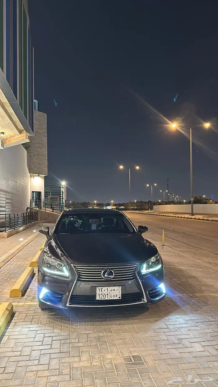 لكزس ls600 نظيف اخو الجديد 7