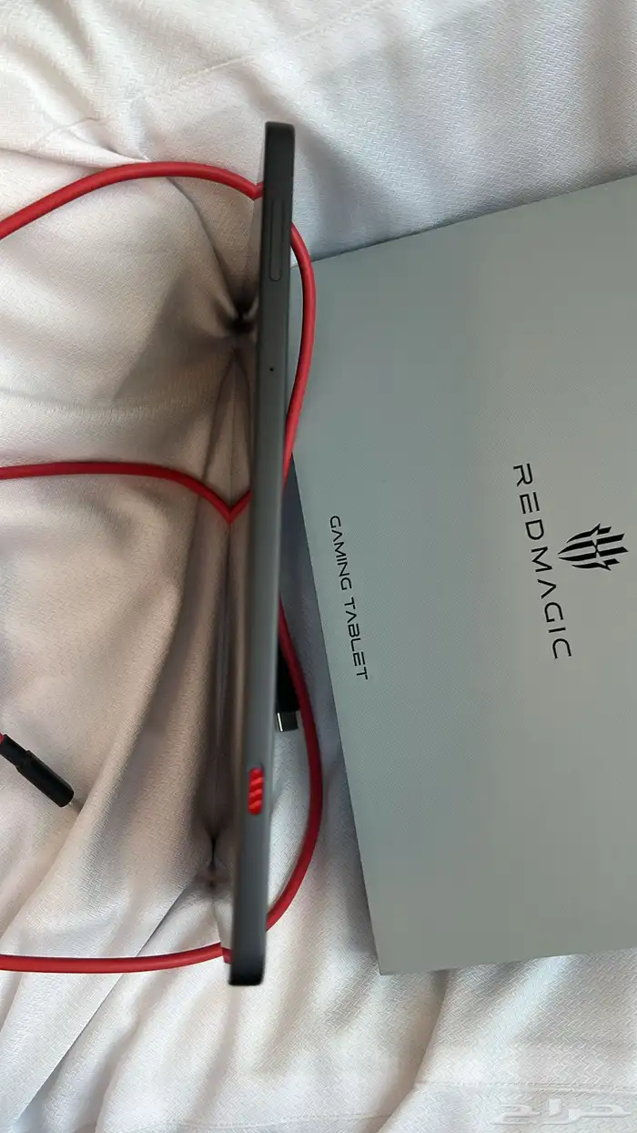 تابلت رد مجك استرا 256 قيقا 12 رام 4