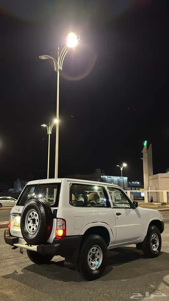 جيب ربع نيسان 1