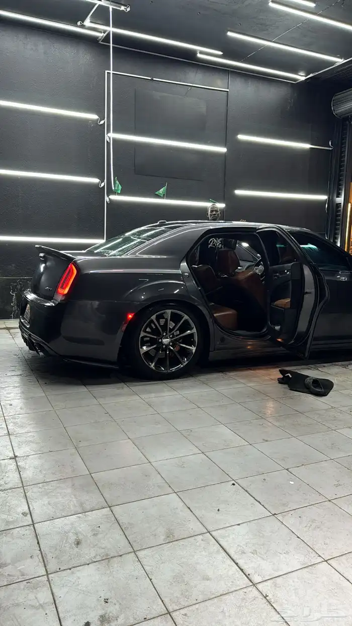 كرايسلر srt 5
