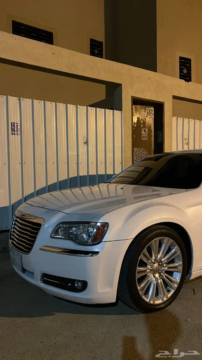 كرايسلر 2011 6