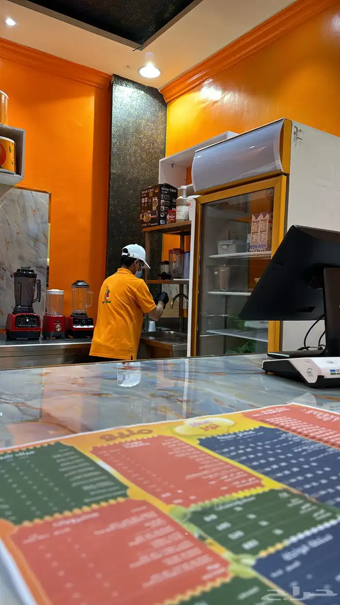 للتقبيل محل عصير وأغراضه كاملة حي الريان فقط 6