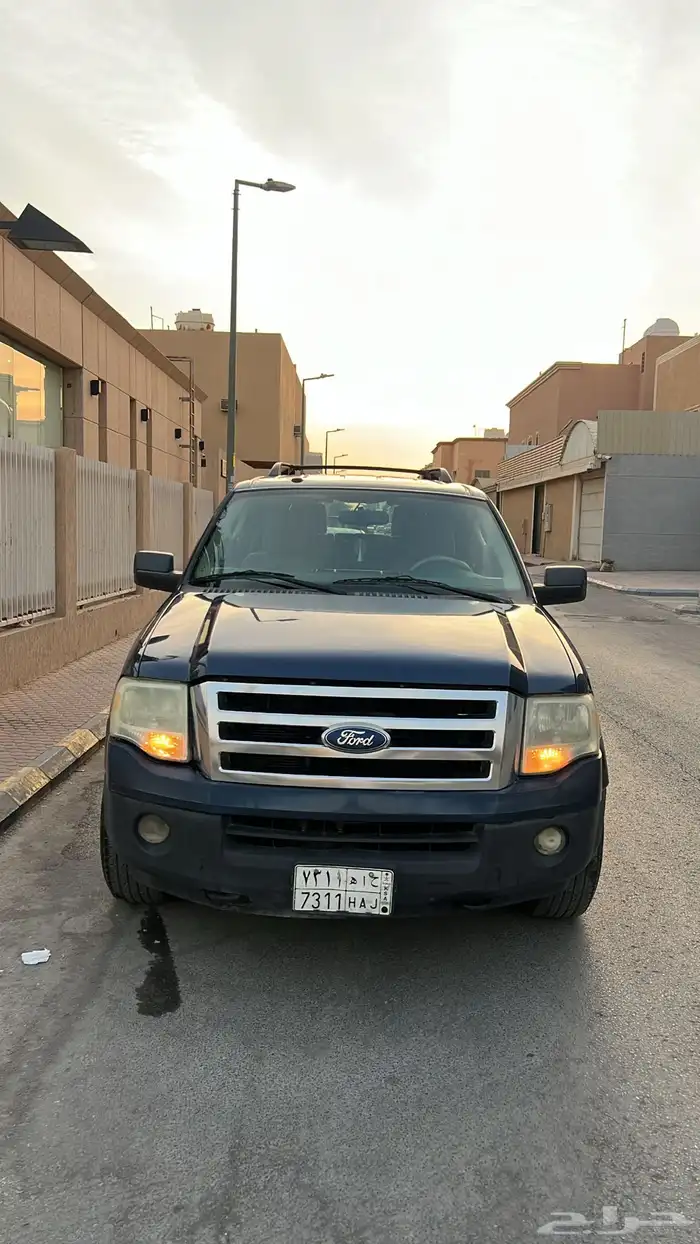 فورد اكسبيدشن مالك اول 10