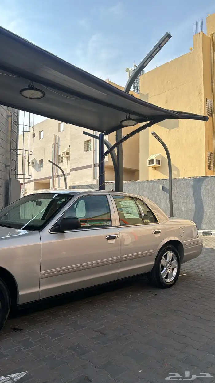 فورد فكتوريا 2012 صنف (( تم البيع قبل العرض )) 2