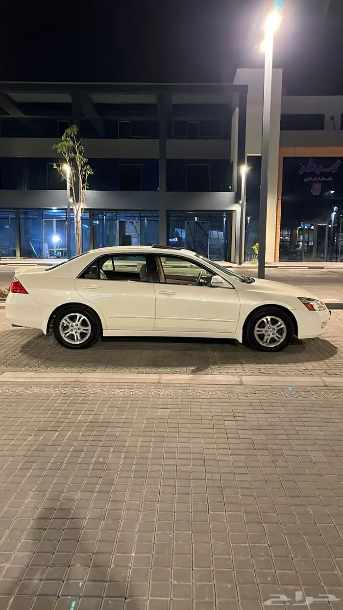 هوندا اكورد2006 4