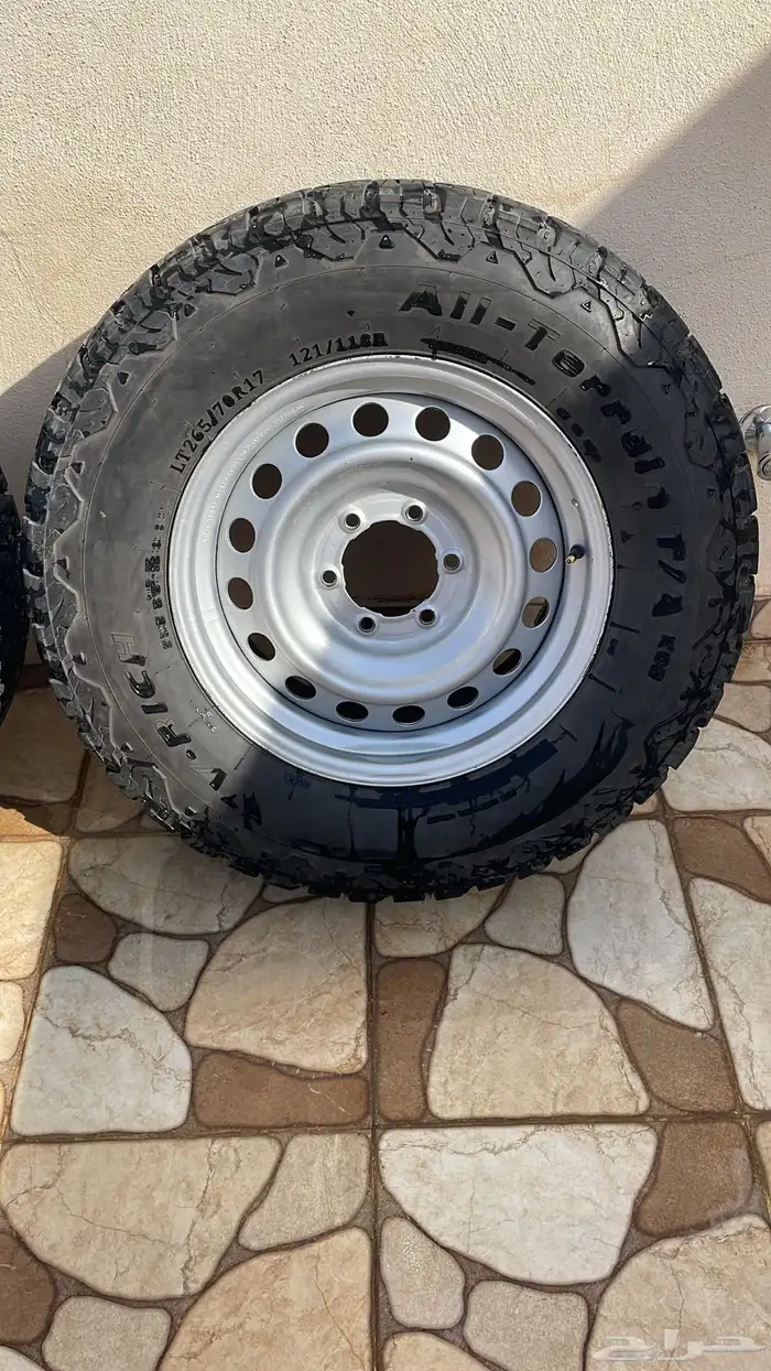 للبيع جنوط هلل وكفرات الموقع الارطاويه 2