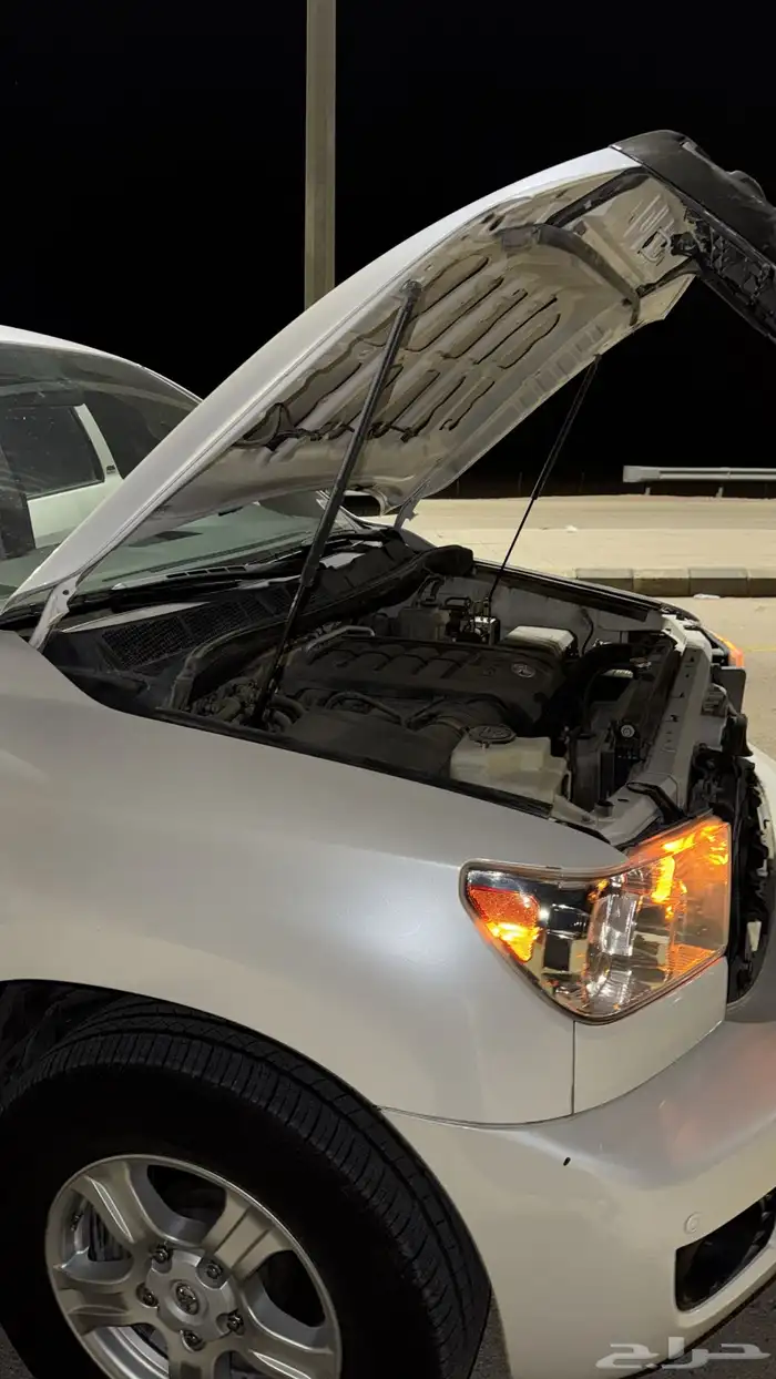 سكويا 2015 مخزن   المالك الثاني جميع الصيانات بالوكاله 24