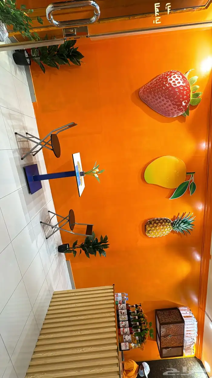 للتقبيل محل عصير وأغراضه كاملة حي الريان فقط 10