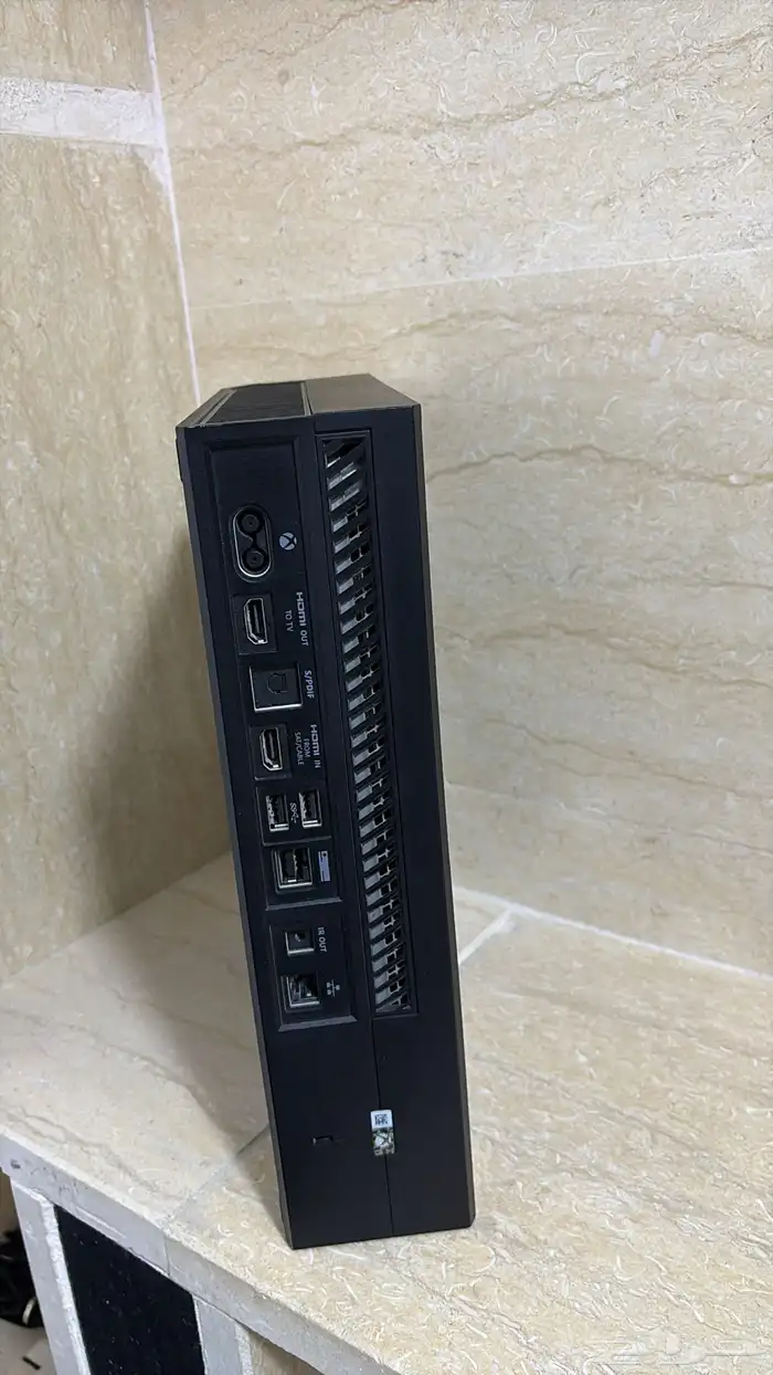 (إكس بوكس ون كونسول) 2