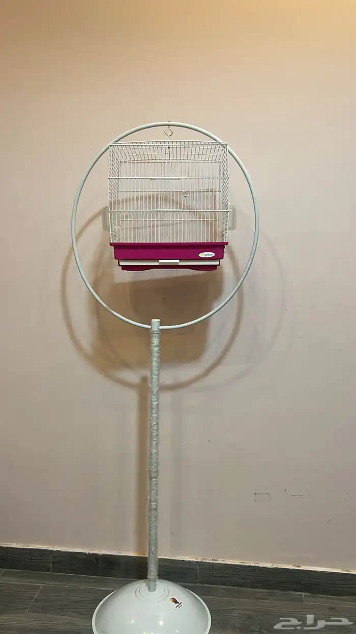 قفص مع استاند 1