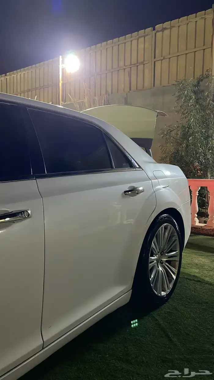 كرايسلر 2011 3