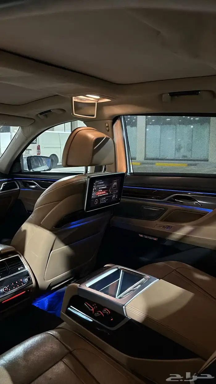 بي ام دبليو 740 اكبر حجم فل مواصفات 10