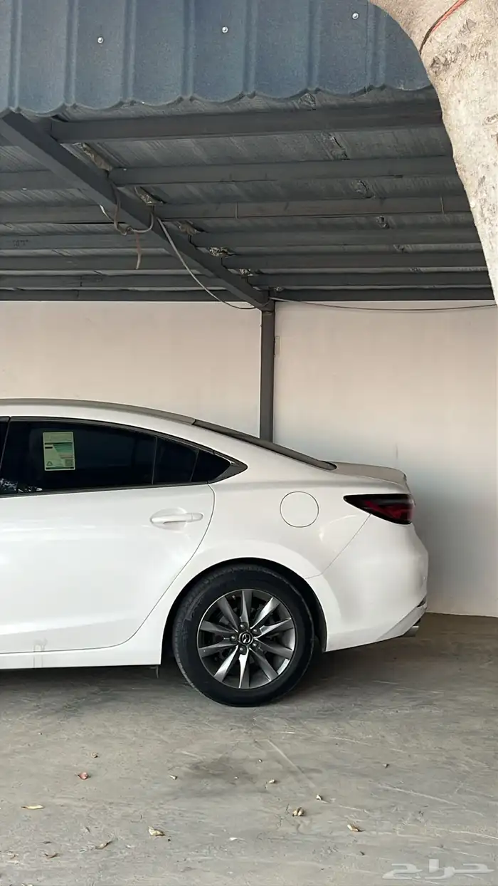 مازدا6 الممشي148اللون ابيض الداخليه بيج نظيف جدا 4