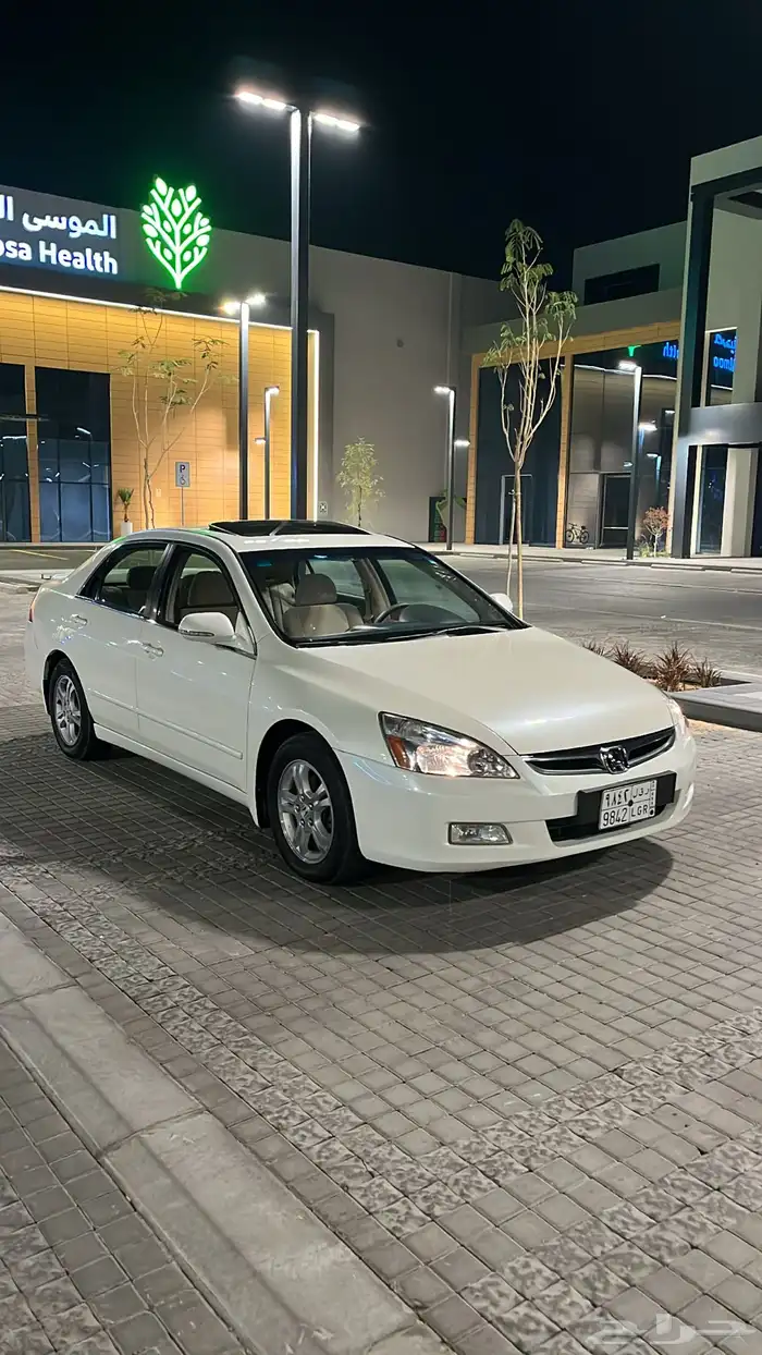 هوندا اكورد2006 5