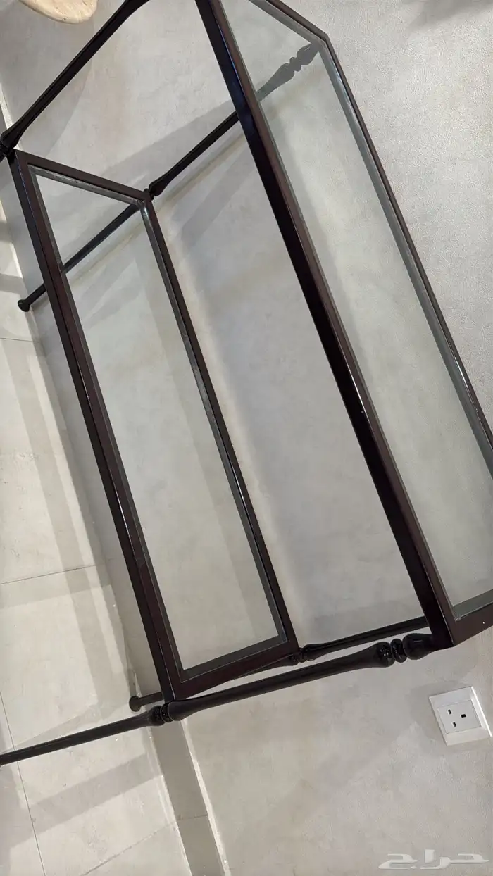 كونسول جميل لونه بني - استعماله كان قليل جدا 0