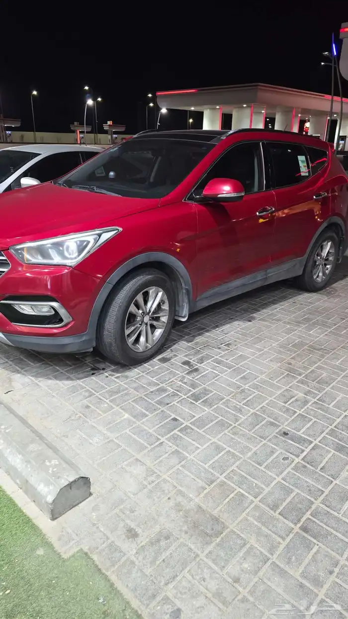 Santafe 2018 short in excellent condition 0
