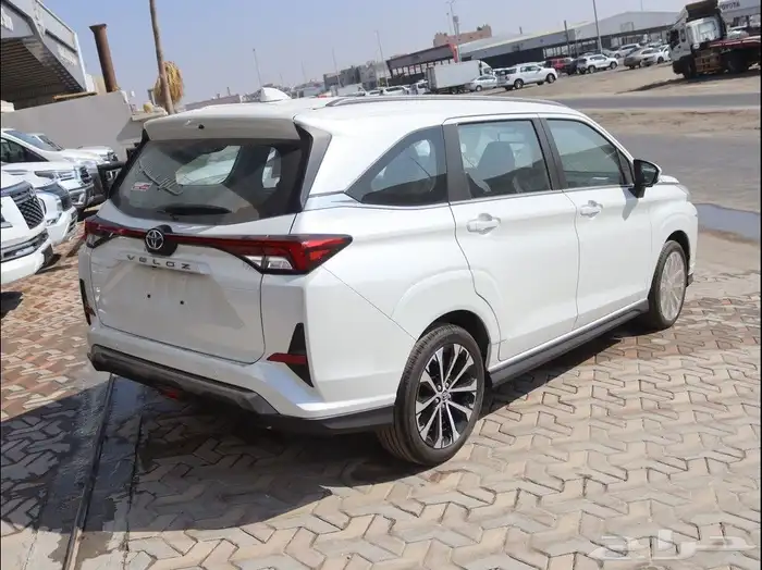 تويوتا فيلوز 2025 3