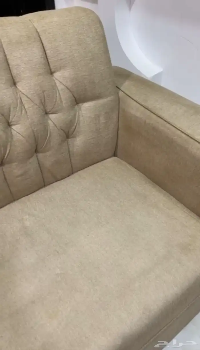 كنبات وسجاد بسعر رمزي وجوده ترضي العميل(خصم خاص) 35