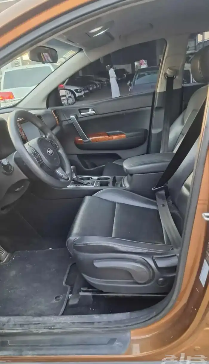 كيا سبورتاج ديزل نظيف مره 4