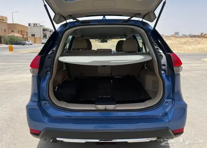 للبيع  نيسان إكس-تريل موديل 2020 - دفع رباعي (4WD) 9