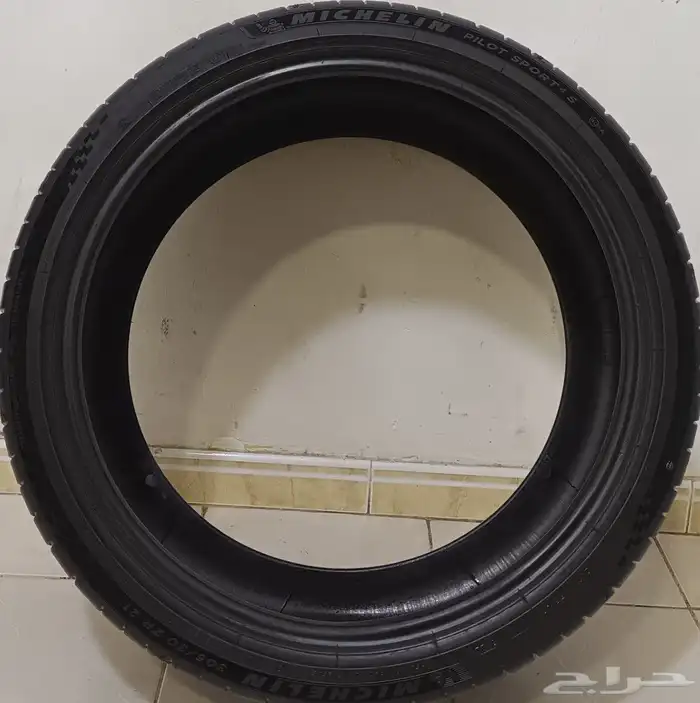 كفرات مرسيدس ميشلان 21 30 305 1